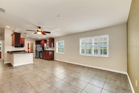 Duplex à vendre à Orlando, Floride: 2 chambres, 156.08 m2 № 1285591 - photo 12