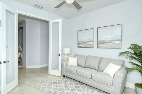 House in LAKEWOOD NATIONAL in Lakewood Ranch, Florida 3 bedrooms, 171.87 sq.m. № 227688 - photo 29