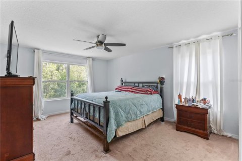 Villa ou maison à vendre à Kissimmee, Floride: 4 chambres, 258.73 m2 № 1336321 - photo 18