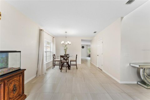 Villa ou maison à vendre à Kissimmee, Floride: 4 chambres, 258.73 m2 № 1336321 - photo 6