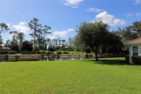 Villa ou maison à vendre à North Port, Floride: 2 chambres, 155.15 m2 № 1356372 - photo 28