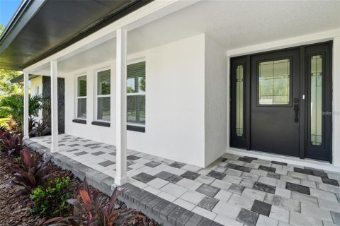 Casa en venta en Clearwater, Florida, 4 dormitorios, 195.37 m2 № 1356338 - foto 10