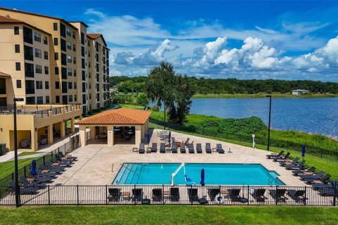 Condo in Montverde, Florida, 2 bedrooms  № 1373129 - photo 1