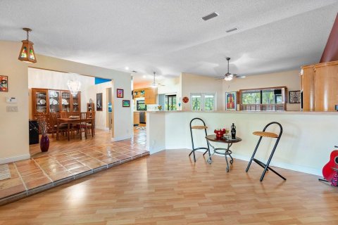 Villa ou maison à vendre à Coral Springs, Floride: 4 chambres, 205.96 m2 № 1119012 - photo 8