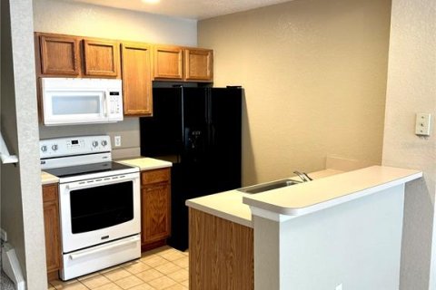 Townhouse in Kissimmee, Florida 3 bedrooms, 120.4 sq.m. № 1301979 - photo 5