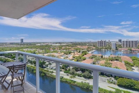 Copropriété à vendre à Aventura, Floride: 2 chambres, 100.24 m2 № 1229706 - photo 22