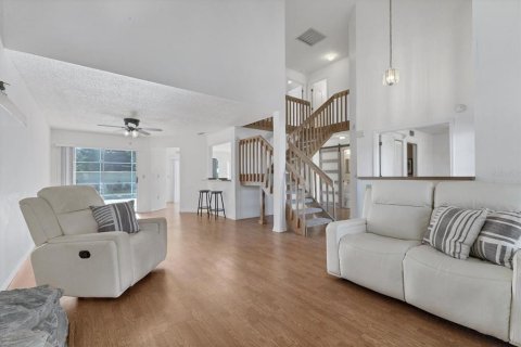 Villa ou maison à vendre à Bradenton, Floride: 4 chambres, 188.03 m2 № 1346489 - photo 5