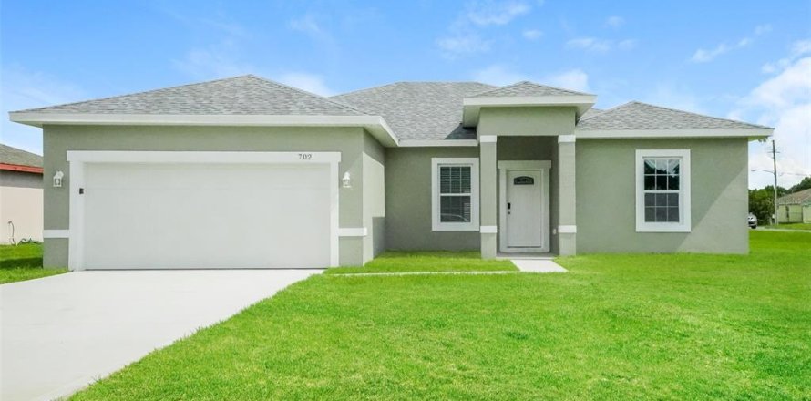 Villa ou maison à Kissimmee, Floride 4 chambres, 175.68 m2 № 1346488