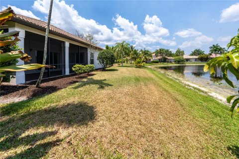 House in Parkland, Florida 4 bedrooms, 183.67 sq.m. № 1208155 - photo 10