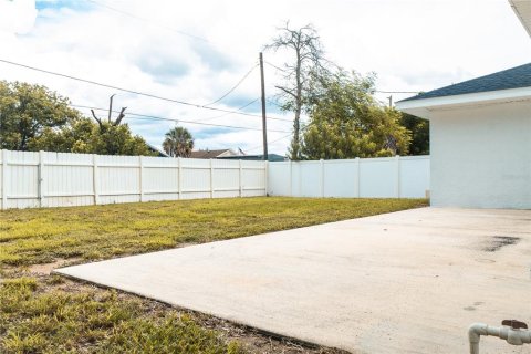 Villa ou maison à vendre à Dundee, Floride: 3 chambres, 147.62 m2 № 1346166 - photo 9