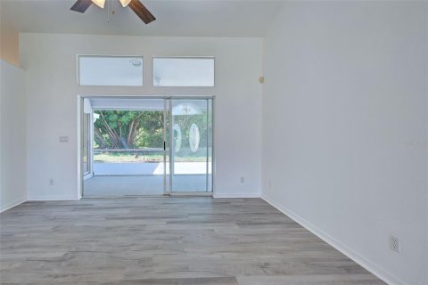 House in Venice, Florida 3 bedrooms, 177.26 sq.m. № 1346165 - photo 22