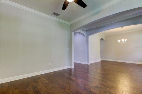 Casa en venta en Tampa, Florida, 4 dormitorios, 316.89 m2 № 1314783 - foto 11