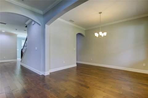 Casa en venta en Tampa, Florida, 4 dormitorios, 316.89 m2 № 1314783 - foto 9