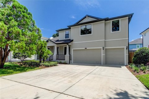 Casa en venta en Tampa, Florida, 4 dormitorios, 316.89 m2 № 1314783 - foto 1