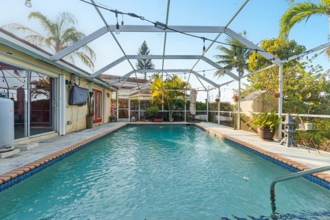 Villa ou maison à vendre à Margate, Floride: 4 chambres, 188.68 m2 № 1133147 - photo 24