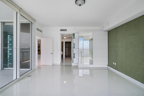 Condo in Miami, Florida, 3 bedrooms  № 1176778 - photo 21