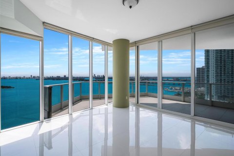 Copropriété à vendre à Miami, Floride: 3 chambres, 204.48 m2 № 1176778 - photo 20