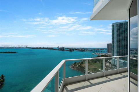 Copropriété à vendre à Miami, Floride: 3 chambres, 204.48 m2 № 1176778 - photo 17