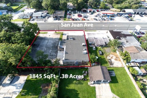 Immobilier commercial à vendre à Jacksonville, Floride: 323.76 m2 № 770877 - photo 12