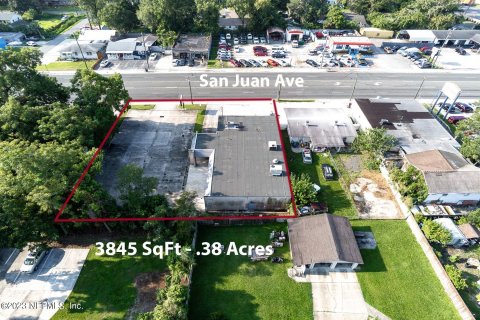 Immobilier commercial à vendre à Jacksonville, Floride: 323.76 m2 № 770877 - photo 13