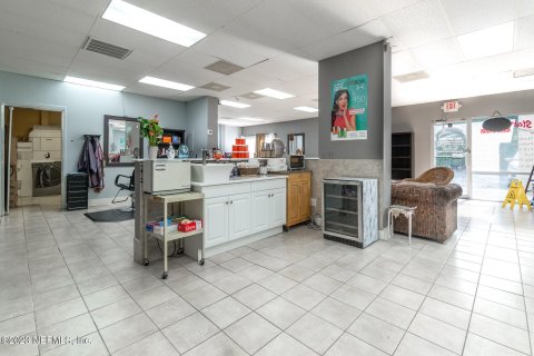 Immobilier commercial à vendre à Jacksonville, Floride: 323.76 m2 № 770877 - photo 20