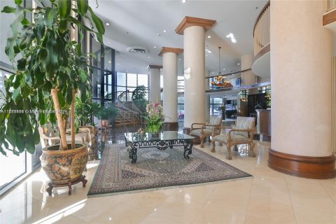 Condominio en venta en Bal Harbour, Florida, 1 dormitorio, 94.67 m2 № 1433003 - foto 4