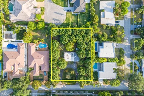 Купить земельный участок в Пайнкрест, Флорида № 1206278 - фото 1