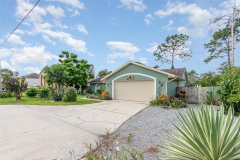 Casa en venta en Deltona, Florida, 3 dormitorios, 163.32 m2 № 1395554 - foto 2