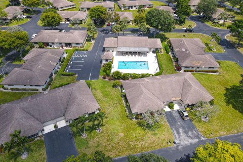 Casa en venta en Boynton Beach, Florida, 2 dormitorios, 130.06 m2 № 1116826 - foto 3