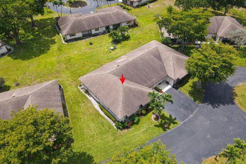 Casa en venta en Boynton Beach, Florida, 2 dormitorios, 130.06 m2 № 1116826 - foto 5
