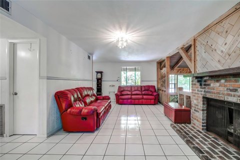 Casa en venta en Dade City, Florida, 3 dormitorios, 178.37 m2 № 1300049 - foto 8