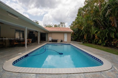 House in Coral Springs, Florida 3 bedrooms, 167.97 sq.m. № 1173571 - photo 21