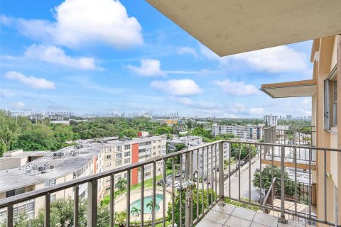 Copropriété à vendre à North Miami, Floride: 1 chambre, 81.29 m2 № 1378596 - photo 19