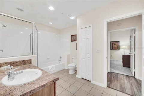 Condo in Kissimmee, Florida, 3 bedrooms  № 1288311 - photo 25