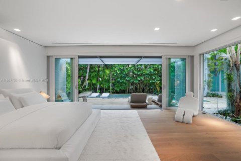 Villa ou maison à vendre à Miami Beach, Floride: 4 chambres, 525.46 m2 № 1081056 - photo 21