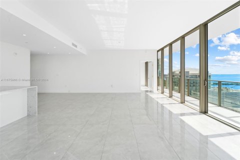 Copropriété à vendre à Miami, Floride: 3 chambres, 171.03 m2 № 1404499 - photo 15