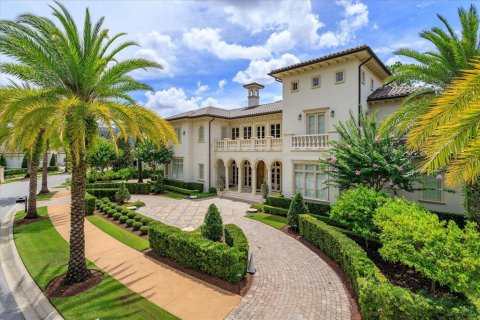 House in Orlando, Florida 7 bedrooms, 859.72 sq.m. № 424535 - photo 3