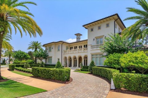 House in Orlando, Florida 7 bedrooms, 859.72 sq.m. № 424535 - photo 5