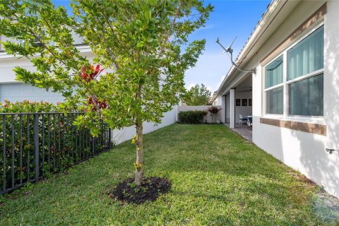 Villa ou maison à vendre à Lake Worth, Floride: 4 chambres, 267.28 m2 № 1230256 - photo 8