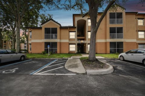 Copropriété à vendre à Orlando, Floride: 2 chambres, 93.18 m2 № 1342393 - photo 2