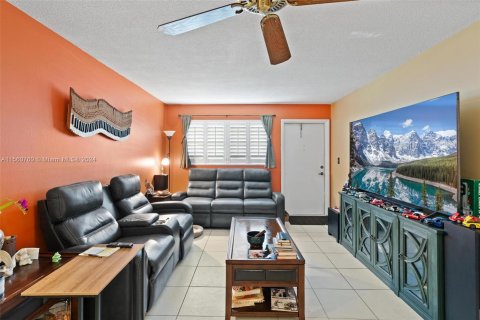 Condominio en venta en Deerfield Beach, Florida, 2 dormitorios, 83.61 m2 № 1095433 - foto 6