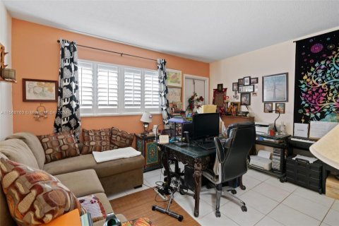 Condominio en venta en Deerfield Beach, Florida, 2 dormitorios, 83.61 m2 № 1095433 - foto 14
