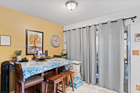 Condo in Deerfield Beach, Florida, 2 bedrooms  № 1095433 - photo 8