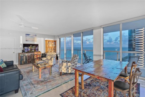 Condo in Miami Beach, Florida, 2 bedrooms  № 1161151 - photo 4