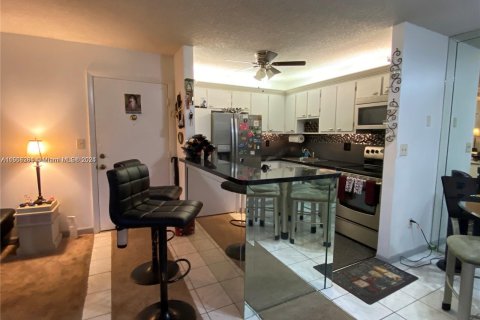 Apartamento en alquiler en Tamarac, Florida, 2 dormitorios, 76.83 m2 № 1078031 - foto 5