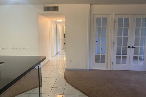 Apartamento en alquiler en Tamarac, Florida, 2 dormitorios, 76.83 m2 № 1078031 - foto 21