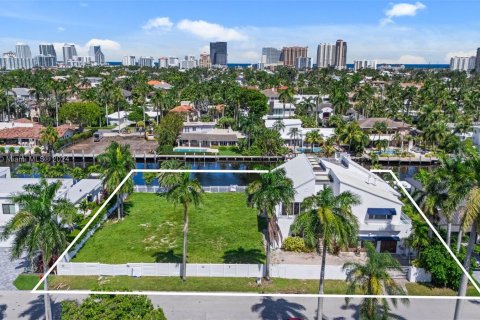 Terreno en venta en Fort Lauderdale, Florida № 1355027 - foto 2