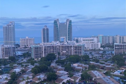 Copropriété à louer à Hallandale Beach, Floride: 1 chambre, 88.26 m2 № 1355022 - photo 3