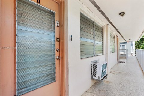 Copropriété à vendre à Miami Beach, Floride: 1 chambre, 40.88 m2 № 1215360 - photo 5