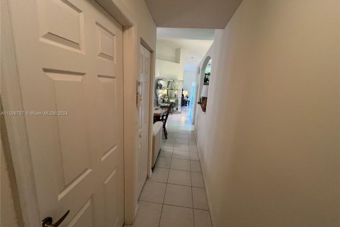 Casa en venta en Delray Beach, Florida, 3 dormitorios, 145.86 m2 № 1215681 - foto 11